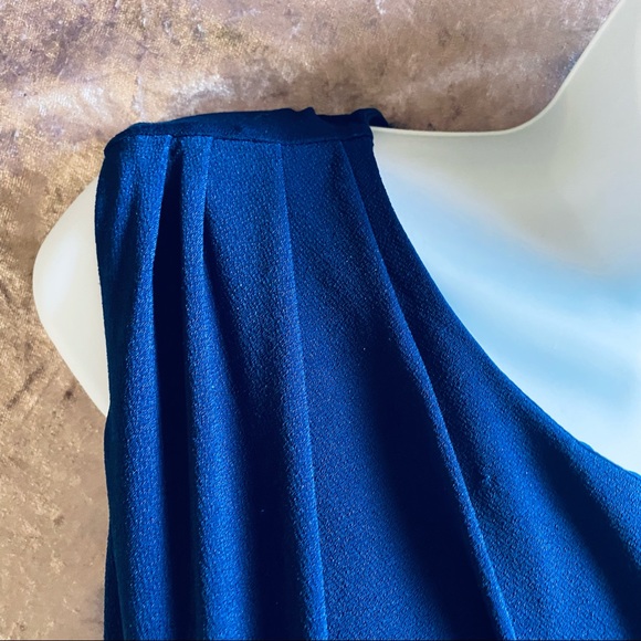 WHBM Blue Sleeveless Blouse with Button Detail - Picture 4 of 6